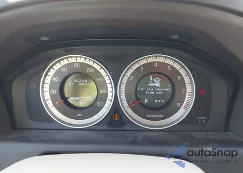 2013 Volvo Xc60 3.2 from USA, damaged, VIN YV4952DL1D2443435